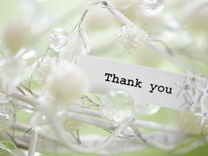 豊富な種類のカラコンを取り揃えている